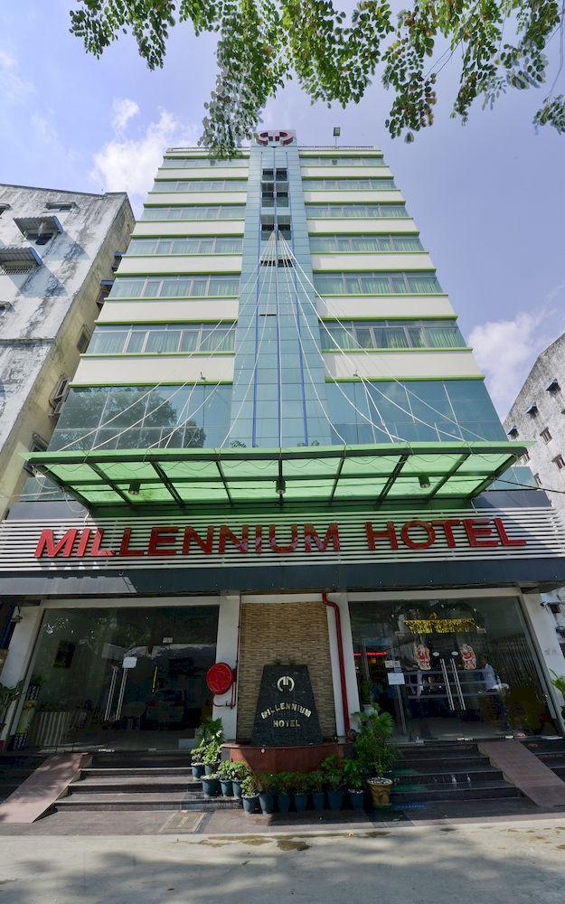 Millennium Hotel Rangum Exterior foto