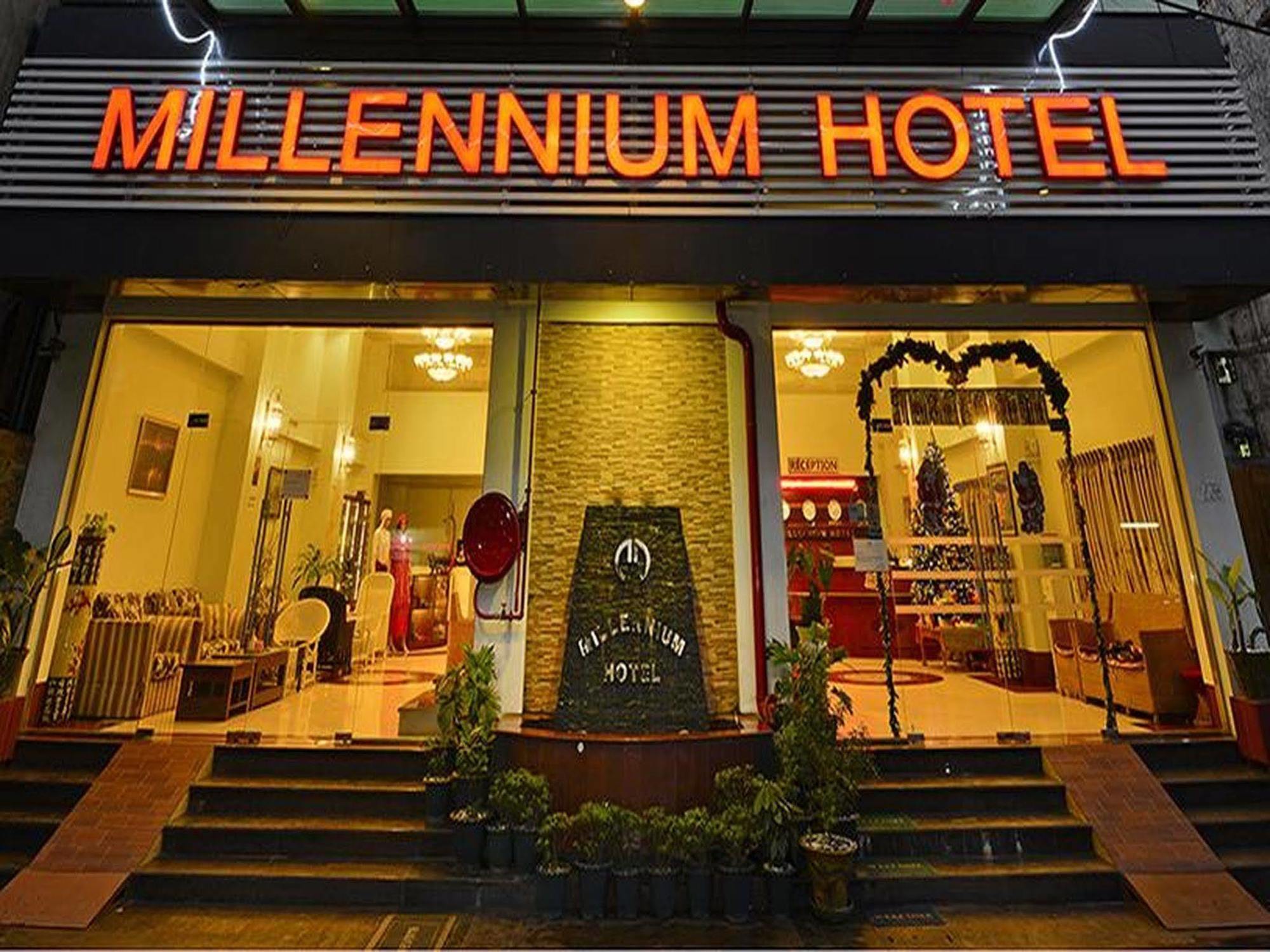 Millennium Hotel Rangum Exterior foto